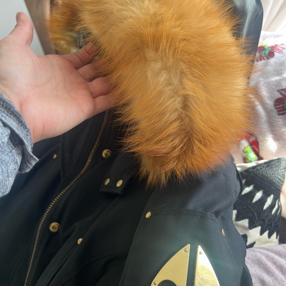 Moose knuckles jacket gold and black - Picture 6 of 10